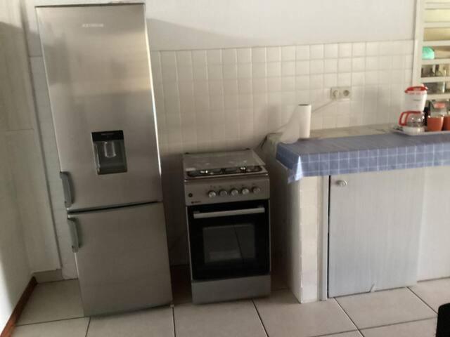 Appartement Dans Propriete Reposante Saint-Benoît Exteriör bild
